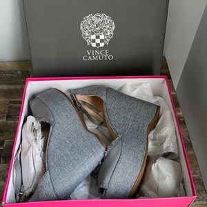 Vince Camuto wedges